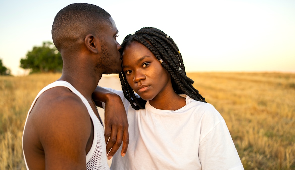 Featured image for According to Psychologists, Your Deep-Seated 'Trust Issues' May Really Be a Sign of Pistanthrophobia, the Fear of Trusting Others