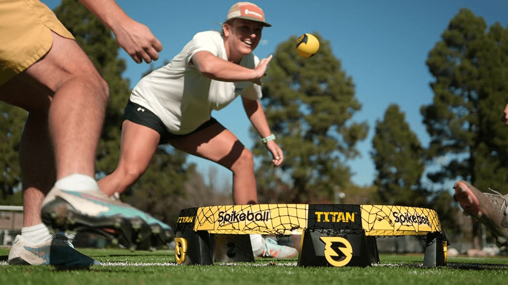 Spikeball 3-Ball Original Roundnet Game Set, Includes 3 Balls, Net, and Bag