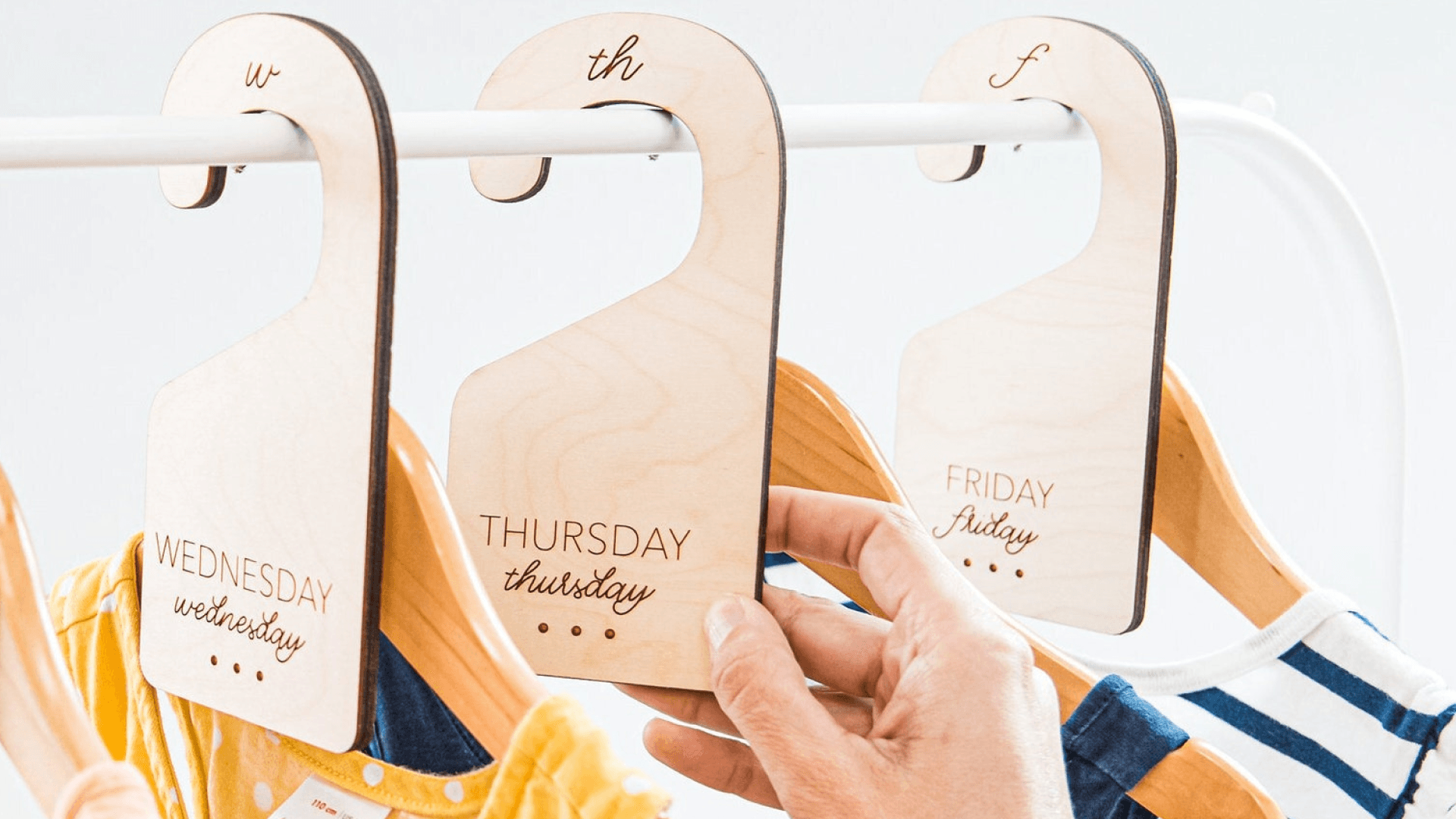 Wooden closet dividers