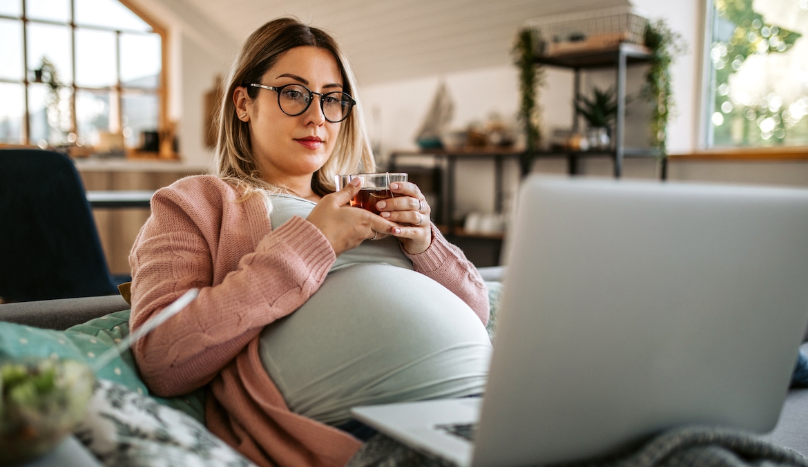 Featured image for Here’s Why Some People Swear by Raspberry Leaf Tea To Ease Period Cramps and Labor