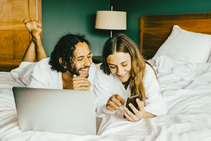 Featured image for The Sexperts' 9-Step Guide to Safe and Fun Virtual Threesomes