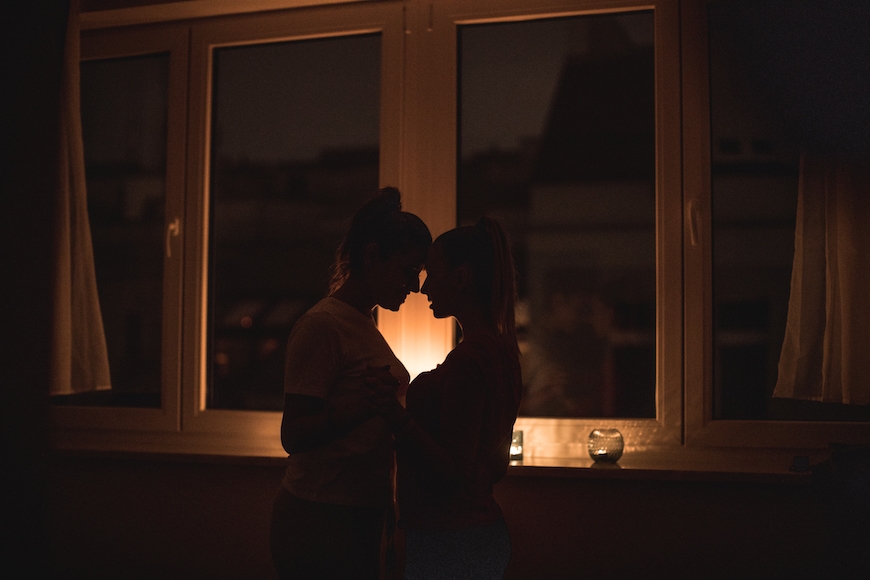 Featured image for Cabin Fever Impacting Your Sex Life? Here Are 8 Ways To Create Mood Lighting in Your Home
