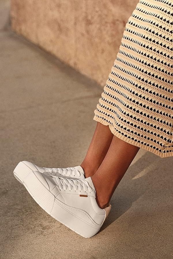 platform-sneaker