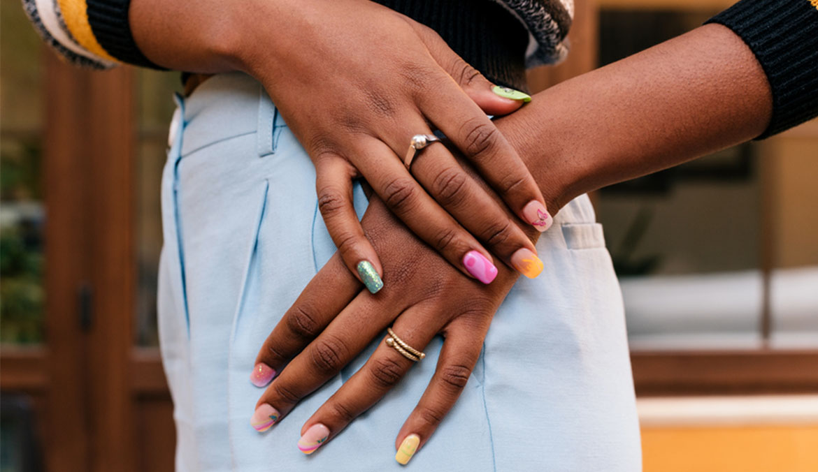 Featured image for Sorry, TikTok: Here's Why a Manicurist Says You Should Never, Ever Gel Cure Your Press-On Nails