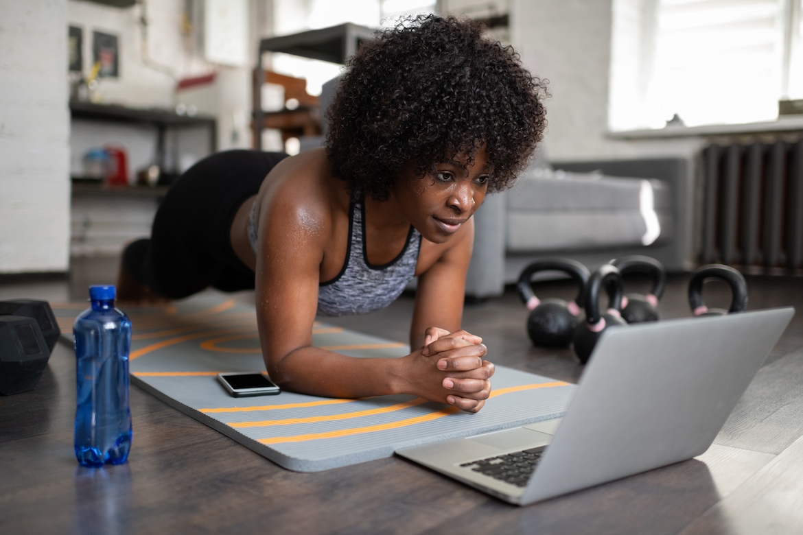Featured image for Can You Do Abs Exercises Every Day? Here's What Trainers Say