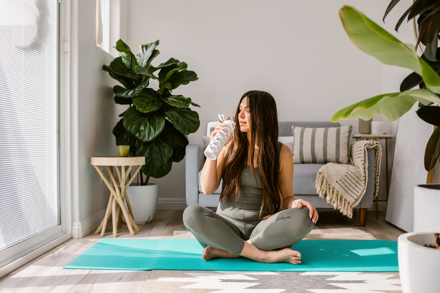 Featured image for Should You Be Rotating Your Probiotics To Keep Your Gut Balanced? (And Other RD-Recommended Ways To Stay Regular)