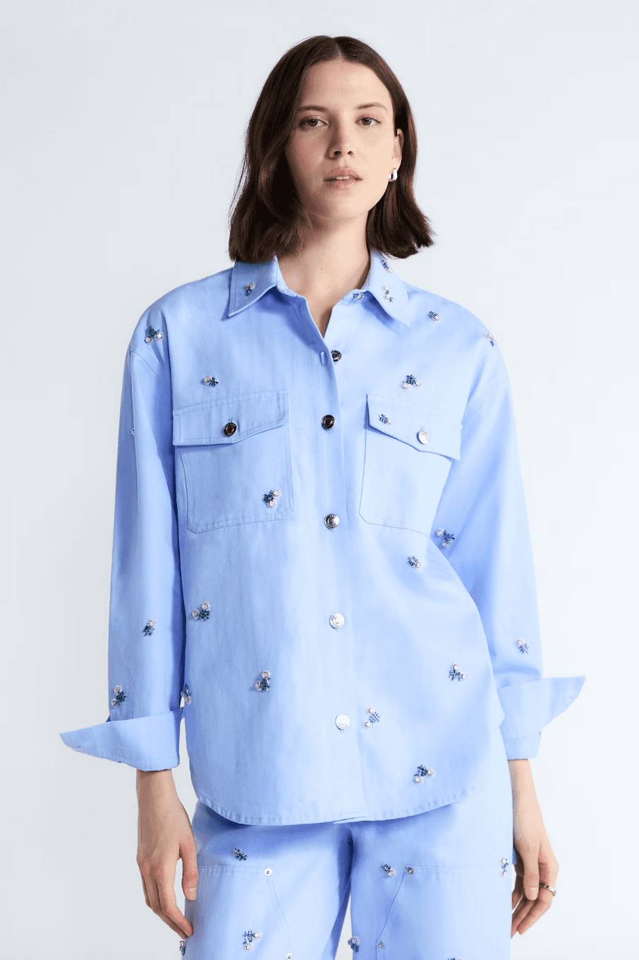 statement button down