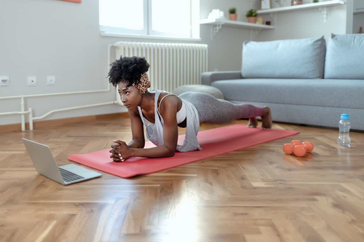 Featured image for The 'Big 5' Basic Bodyweight Moves Are All You Need To Hit Every Muscle