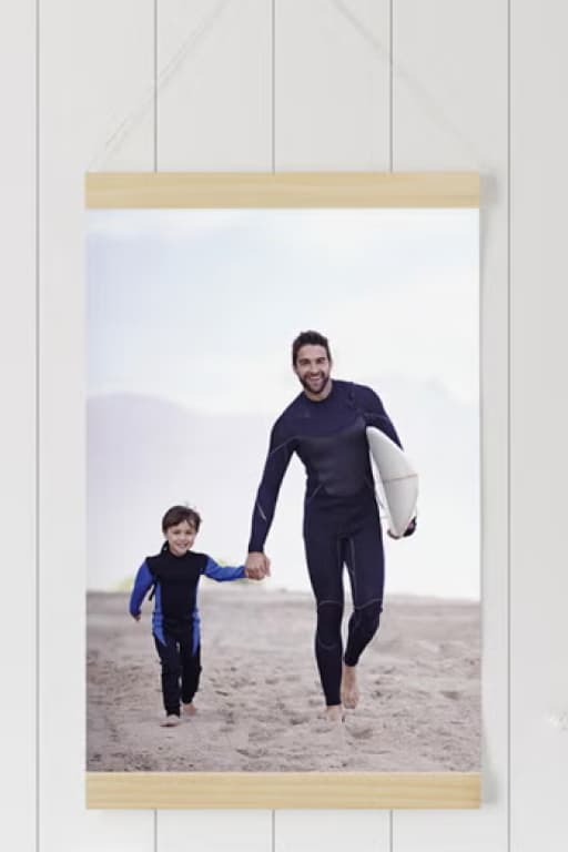 Hanging canvas