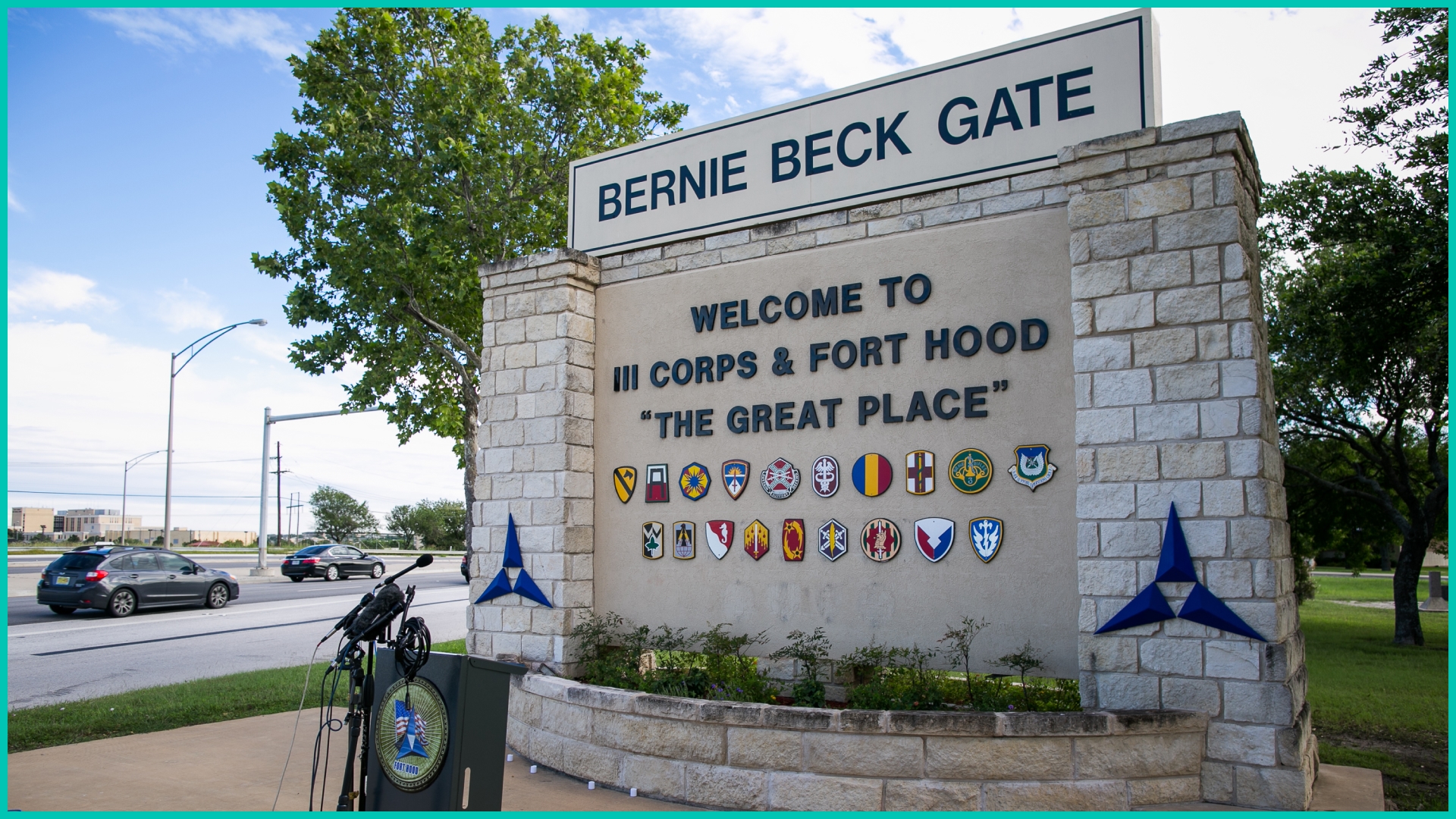 Media outlets gather outside the Bernie Beck gate at Fort Hood o