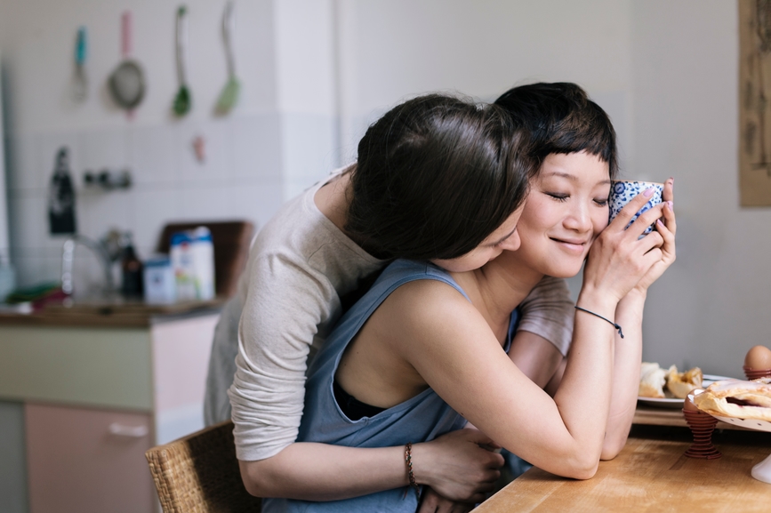 Featured image for 'I'm a Trauma Therapist, and This Is the One Component of Interpersonal Relationships Many of Us Don't Know We've Been Missing'