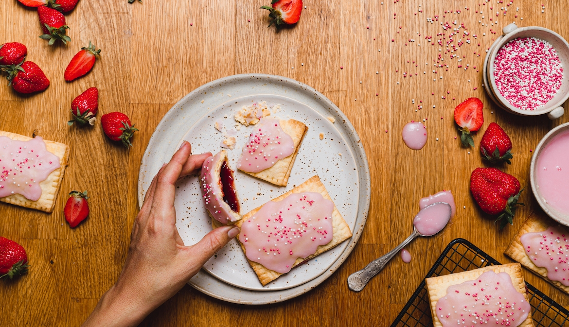 Featured image for Why This RD Says Pop-Tarts Are the Ideal Pre-Run Fuel