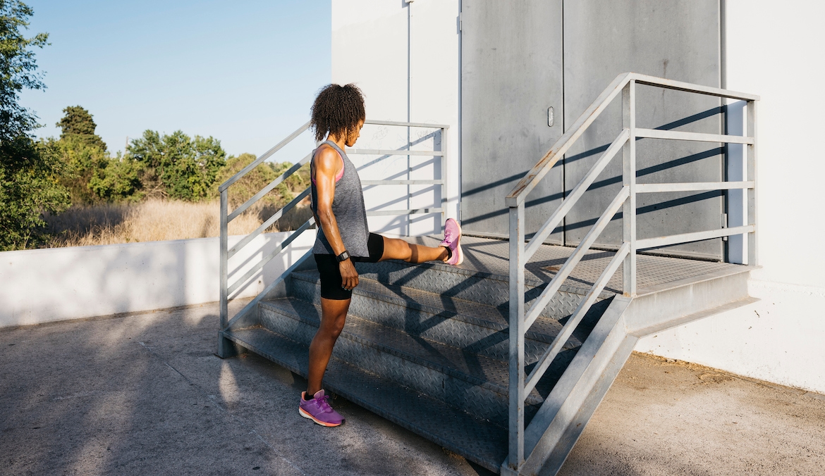 Featured image for 5 Ways You Can Use a Staircase To Get a Fantastic, Full-Body Workout