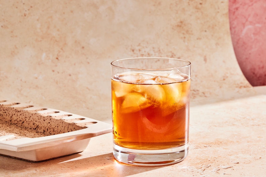 Featured image for Cinnamon Water Is the Easiest Anti-Inflammatory Beverage Recipe—and It’s *Effective*