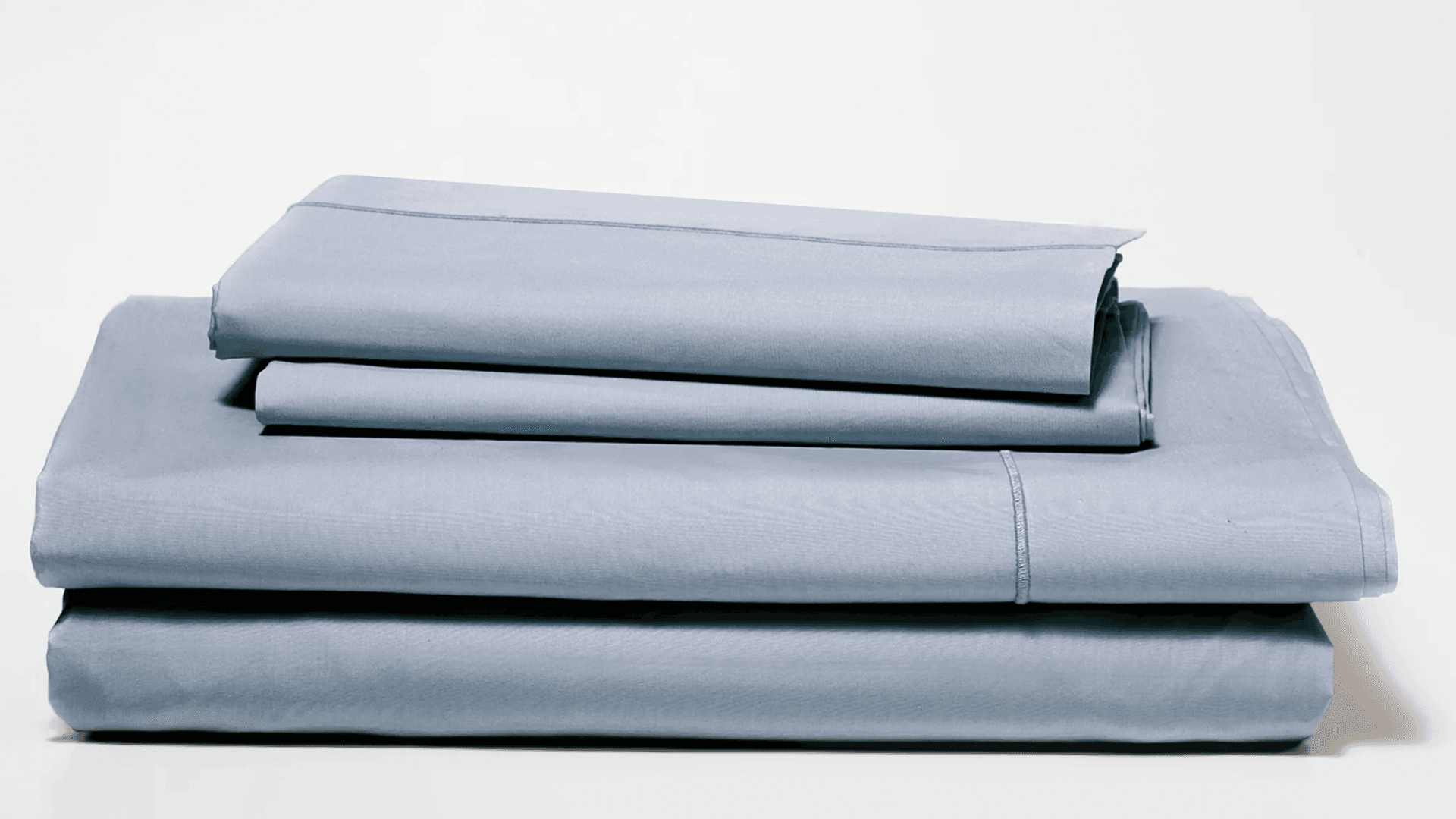 Percale sheet sets in light blue
