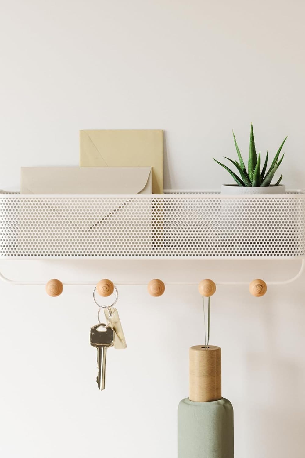 entryway organizer