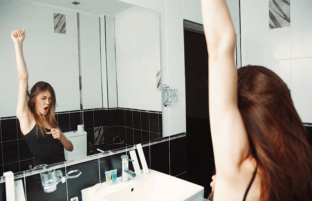 Featured image for Why You May Be in a Better Mood After You Poop, According to Gastroenterologists and a Psychologist