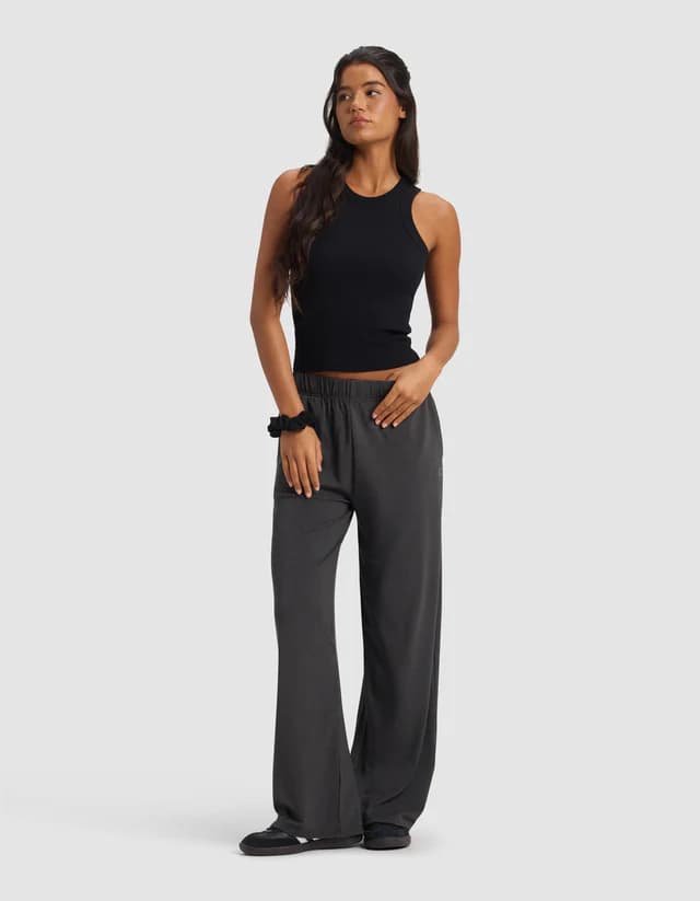 pull-on-pants