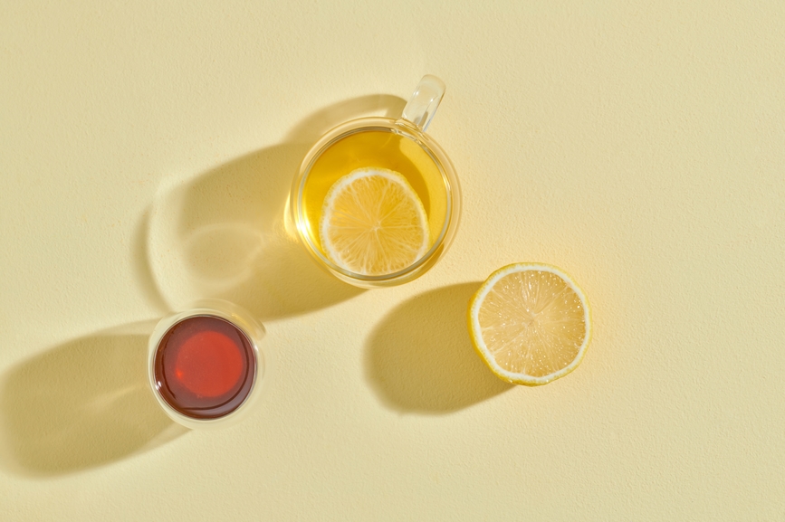 Featured image for FYI: Adding a Squeeze of Lemon Juice to Green Tea Can Make Its Antioxidant Properties 5+ Times More Effective