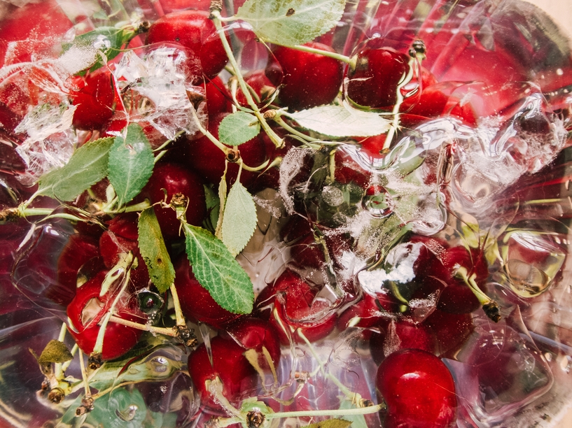 Featured image for Cherry Water Is the Refreshing Summery Beverage You Should Be Drinking as You Wind Down—Here's Why
