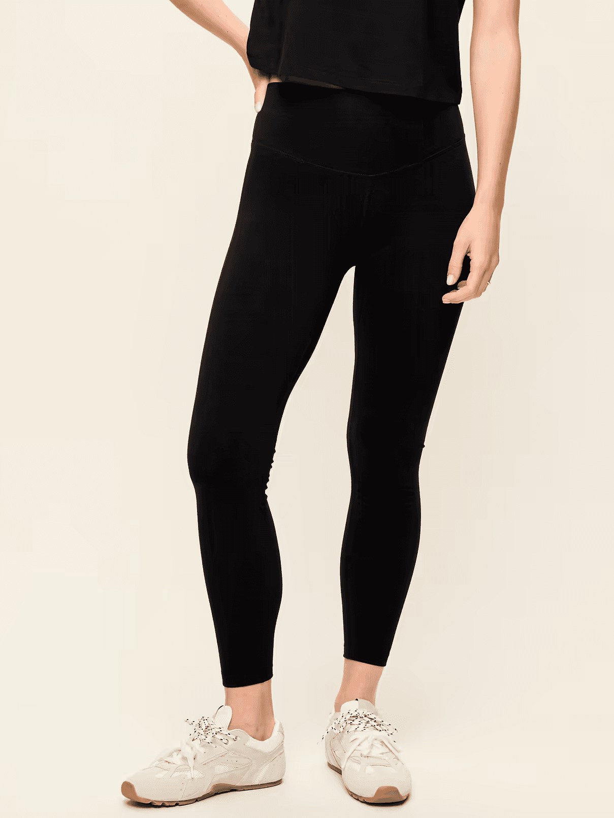 Old Navy High-Waisted PowerChill 7/8 Cotton Leggings