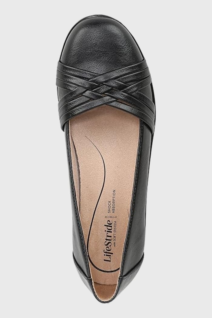black flats