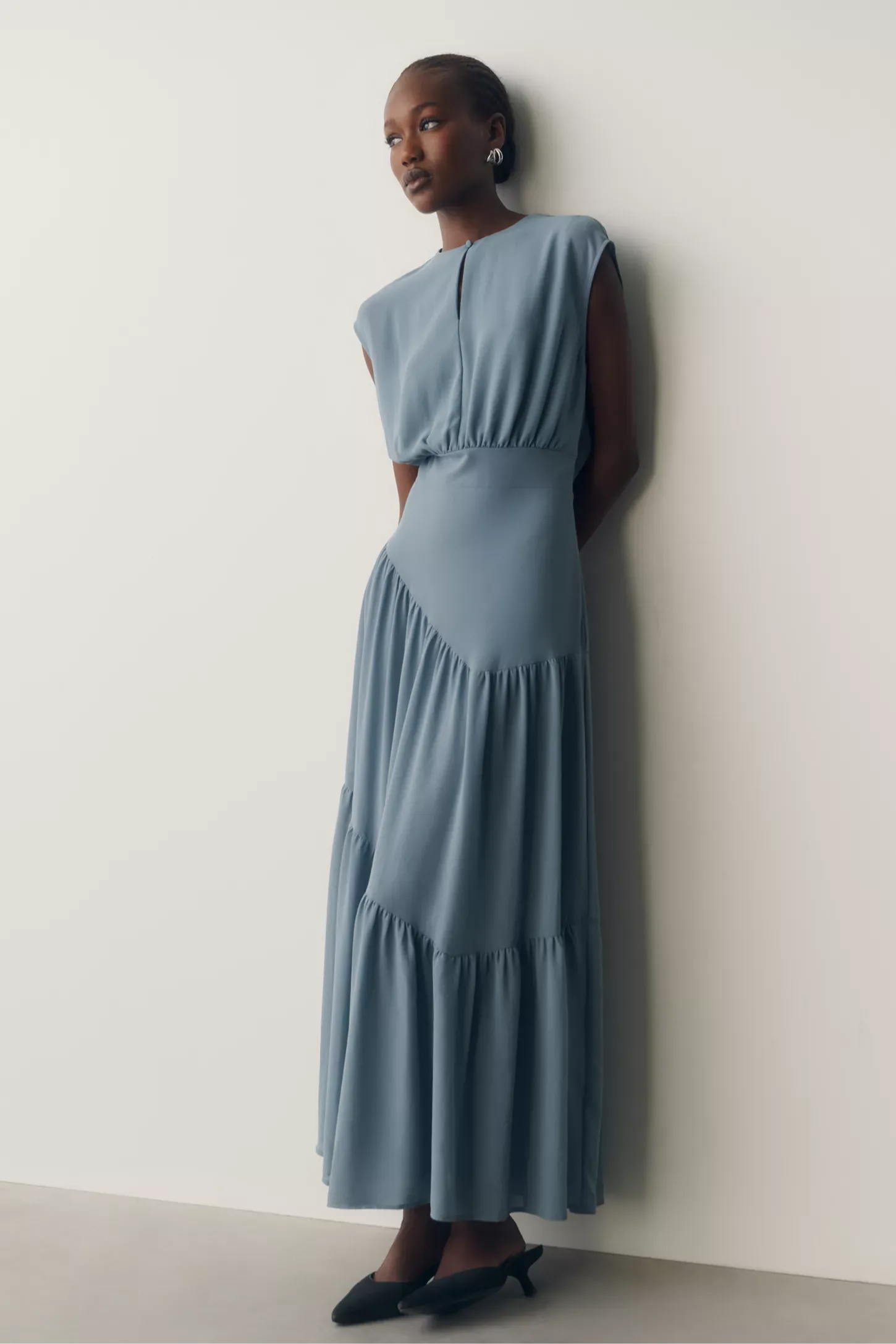 cap-sleeve dress