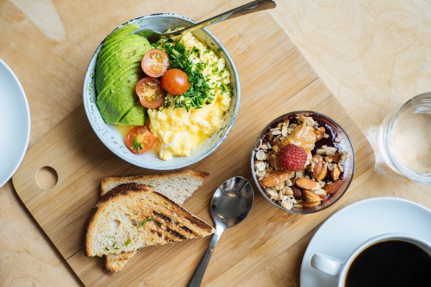 Featured image for This 30 Grams of Protein ‘Cheat Sheet’ Helped Me Start Meeting My Daily Protein Intake—Finally