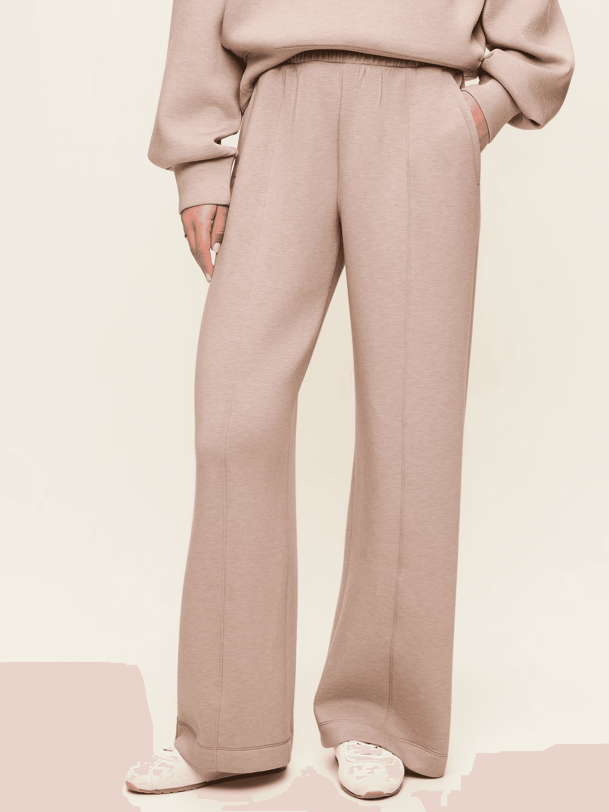 Old Navy High-Waisted Bounce Fleece Wide-Leg Sweatpants